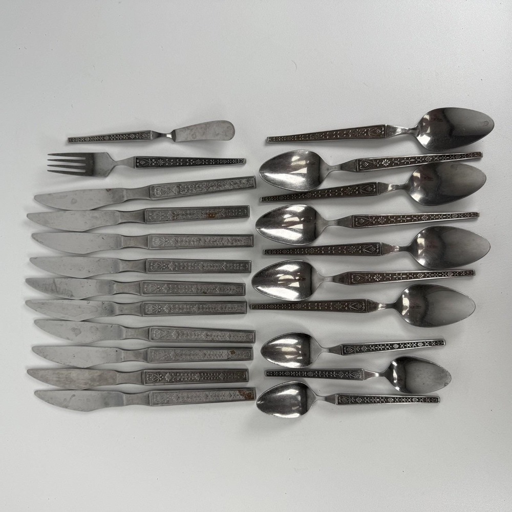 UNITED SILVER RIVIERA Cordova Japan Stainless Steel Flatware Set 22 Pieces